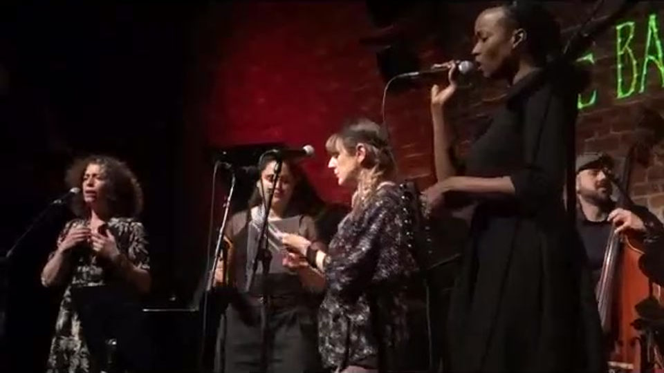 SUENA- M.Gharibian, Awa Ly, Naissam Jalal. Live au Bal Blomet